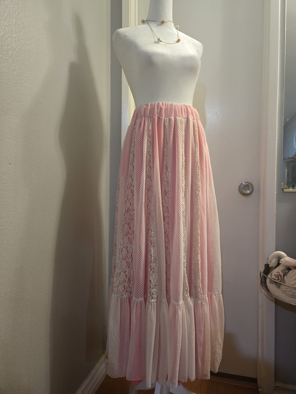 HAH Pleated Lace-Panel Maxi Skirt in Light Pink Size XS/S - Picture 3 of 9